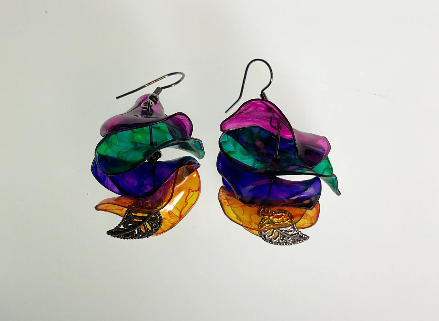 Boucles d’oreilles multicolores en plastique recyclé,, breloque feuille