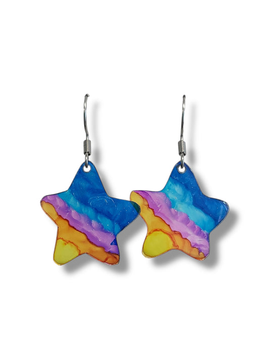 boucles oreilles étoile multicolores en plastique recyclé